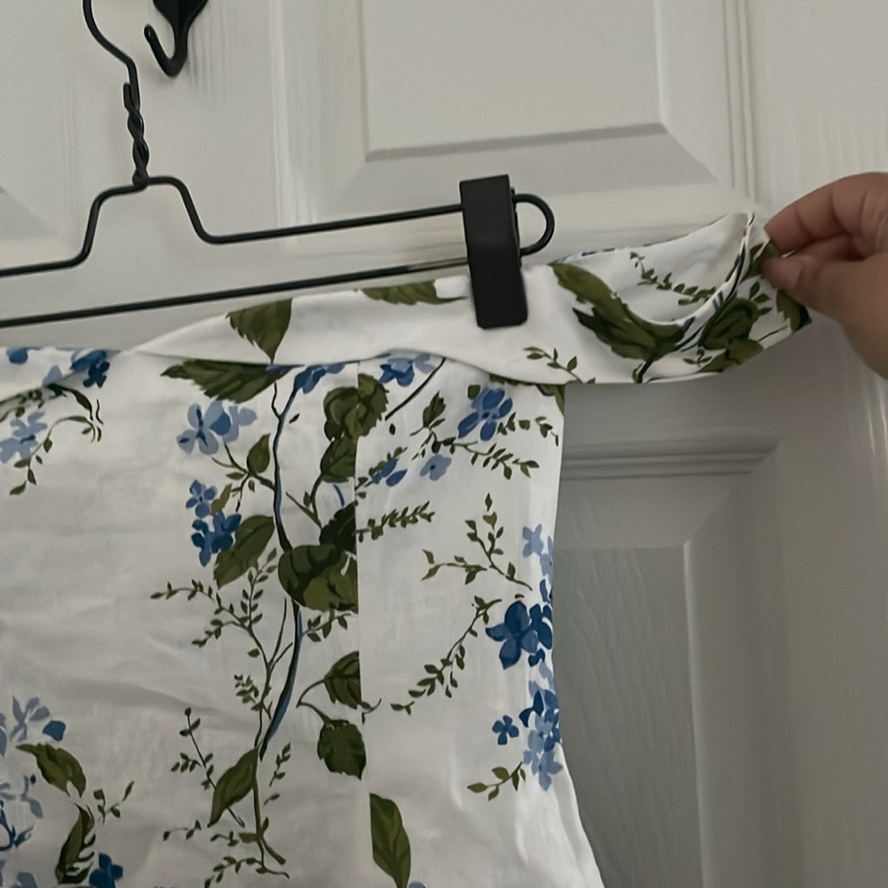 Reformation Dress - Picture 4 of 14